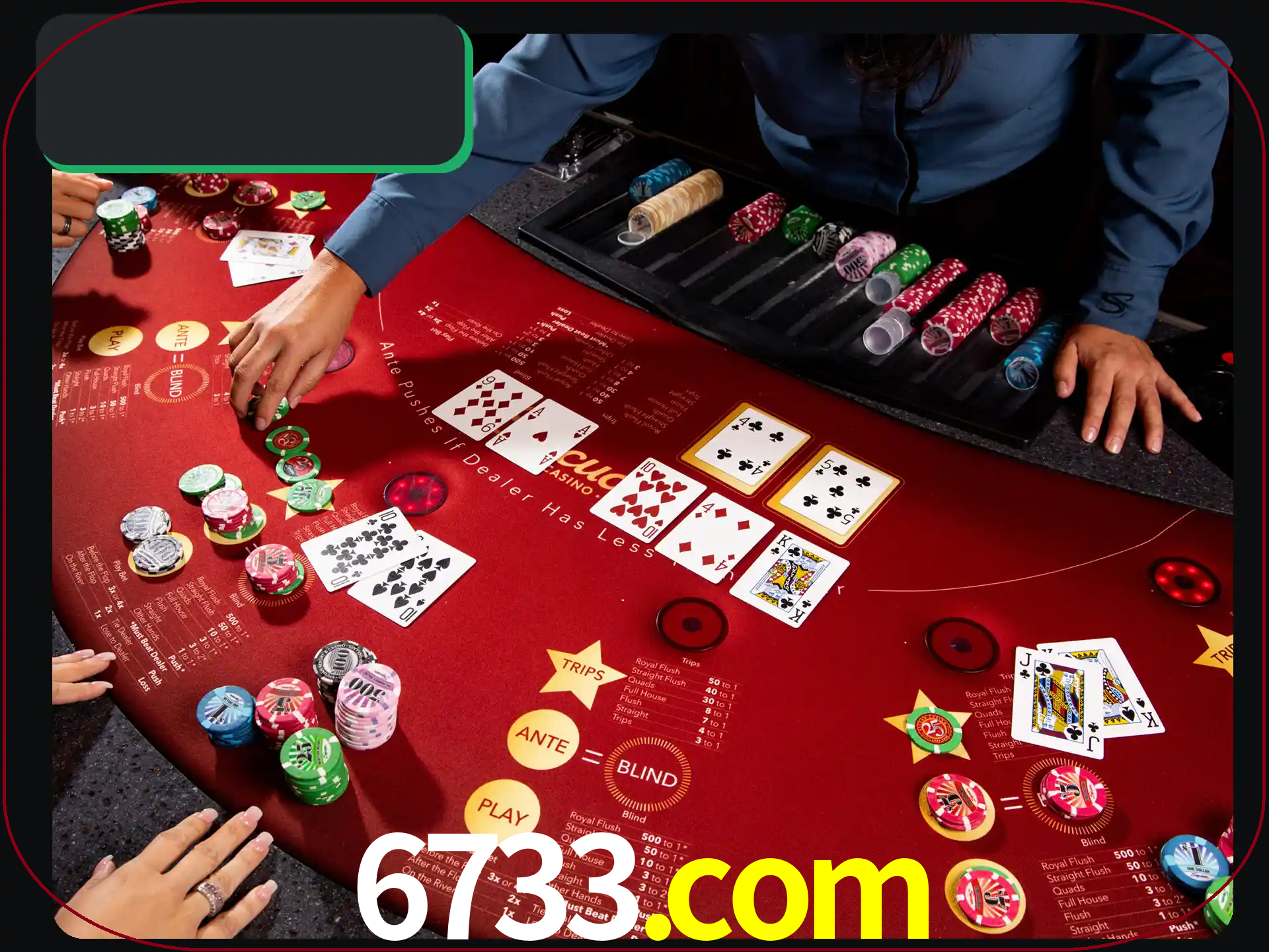Jogue pôquer com pessoas reais em uma mesa.